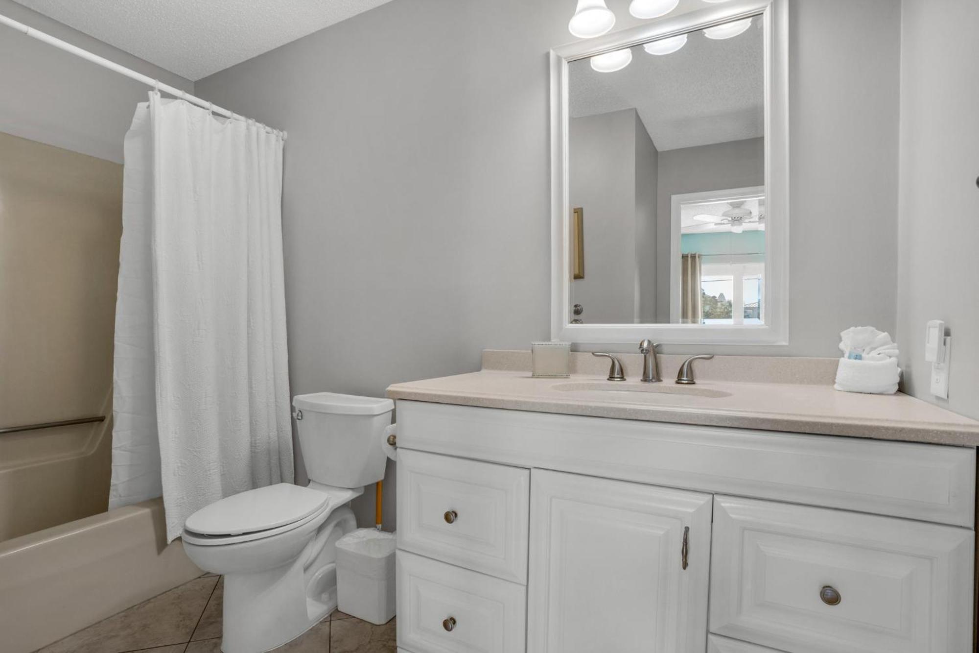 Seabreeze Escape Apartamento *